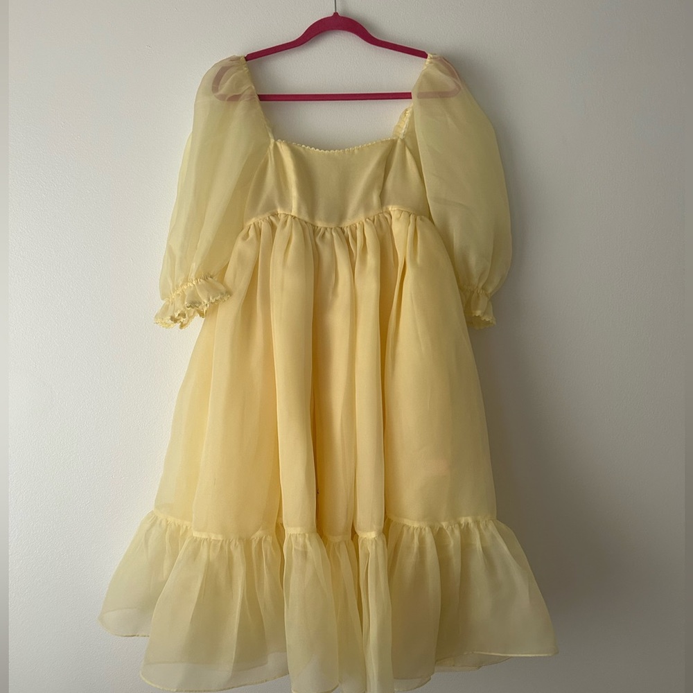 (SOLD) Selkie Banana Puff Dress